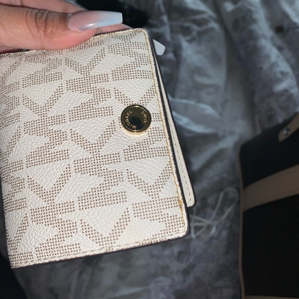 wallet